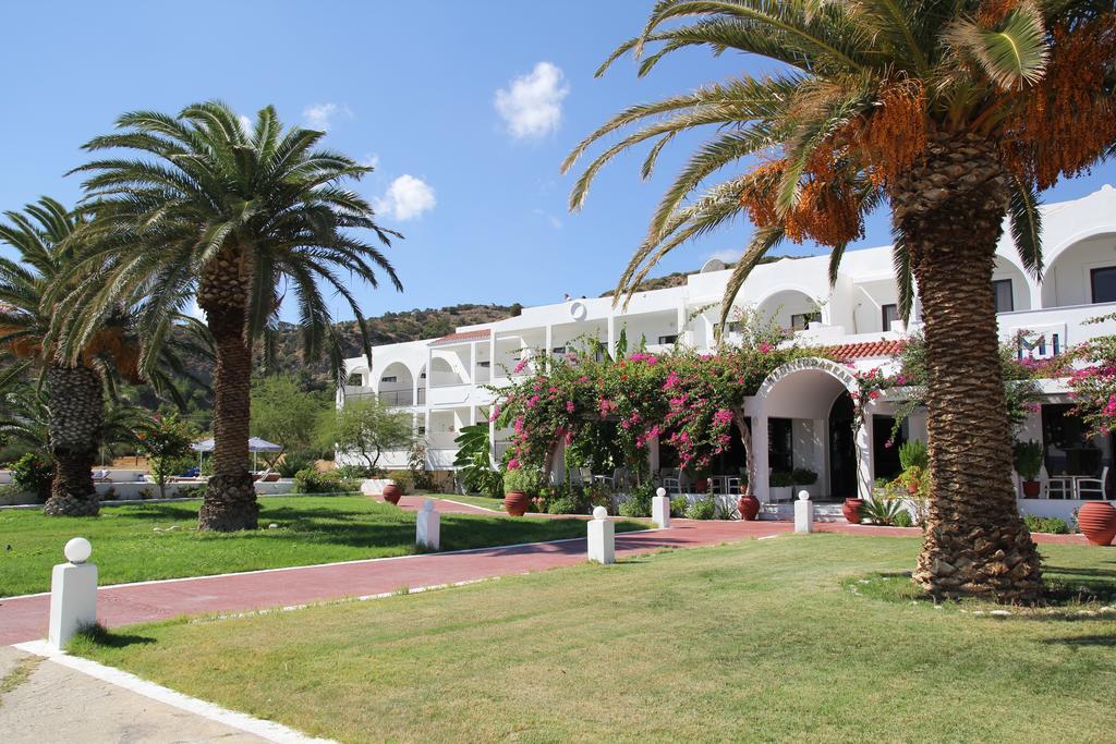 Mediterranean Hotel カルパトス エクステリア 写真